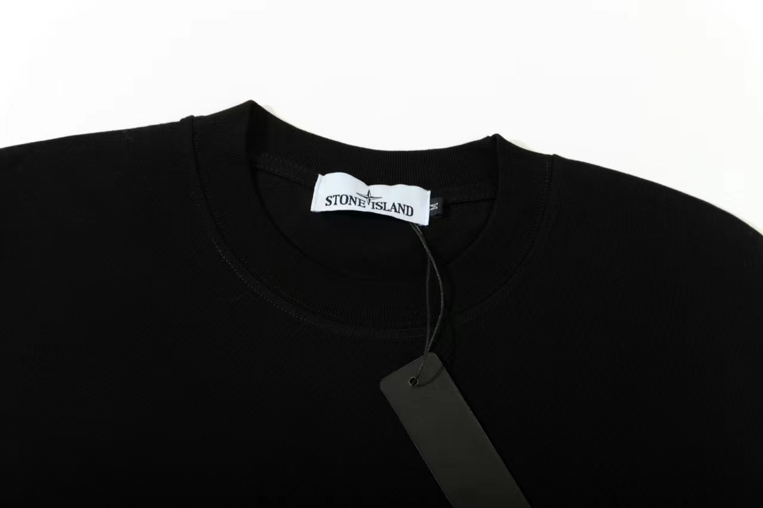 ストーン アイランド ロン t 定価偽物 半袖Tシャツ 純綿 シンプル 防臭 虹色のロゴ ブラック_8