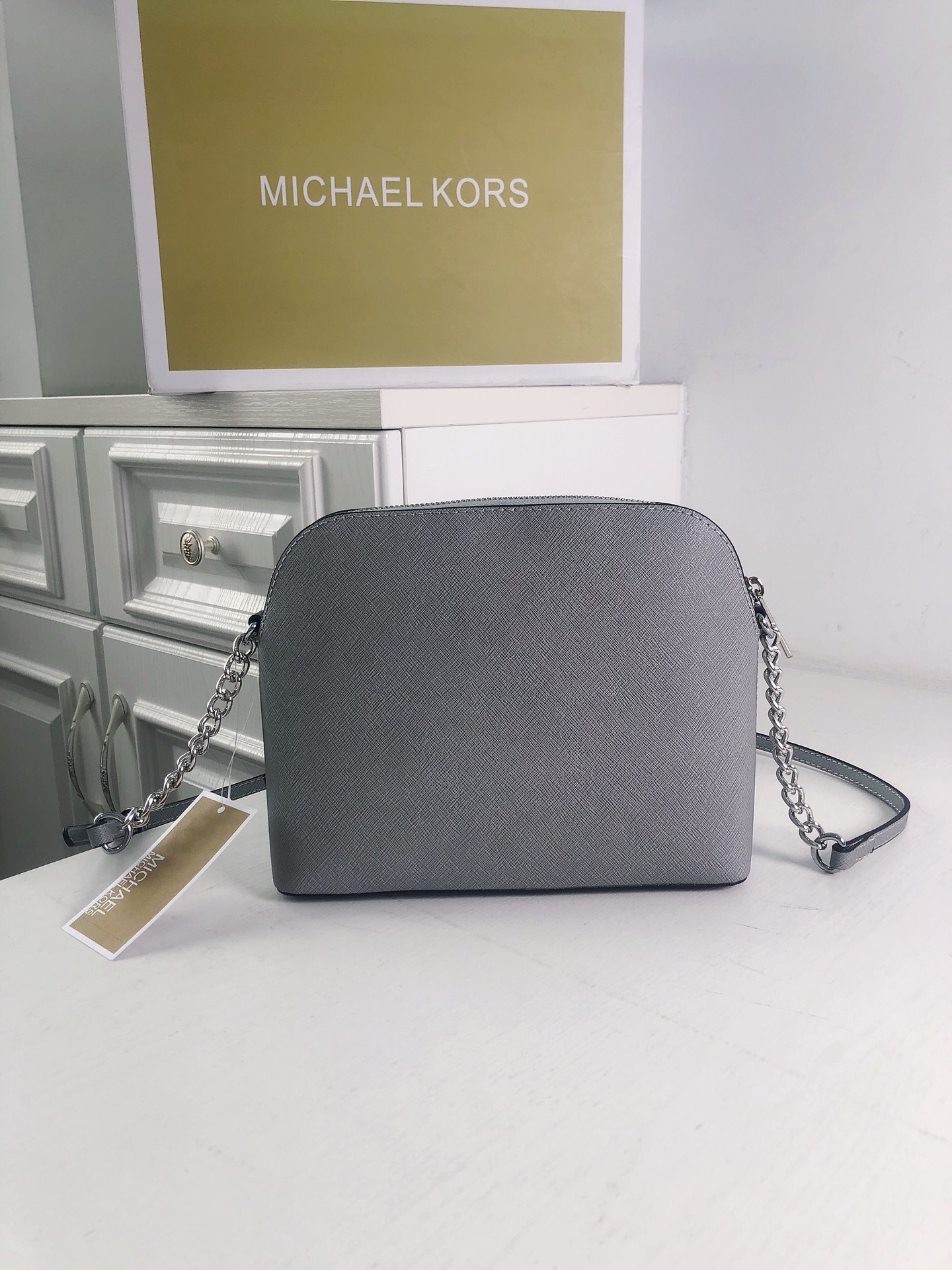 マイケルコースMICHAELKORS限定スーパーコピーバッグレザーグレー高級ショルダーバッグ_2