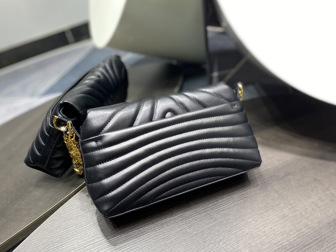 GIVENCHYジバンシィポーチスーパーコピー チェーンバッグ レディース ブラック_5