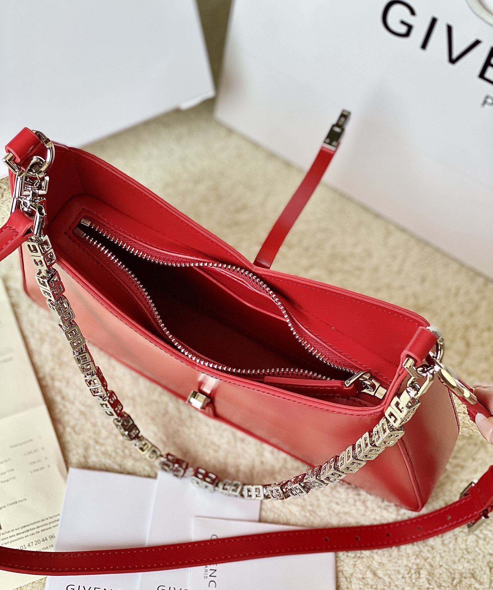GIVENCHYジバンシー エコバッグコピー フランス レザーバッグ レディース 魅力 レッド_4