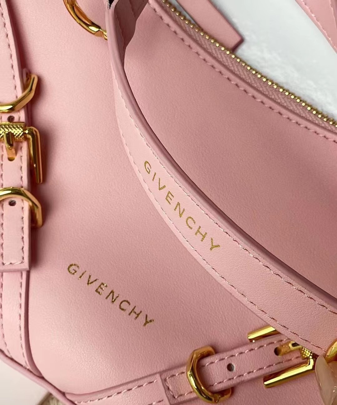 GIVENCHYジバンシイ ヌフスーパーコピー フランス 腋下バッグ レディース 魅力 ピンク_4