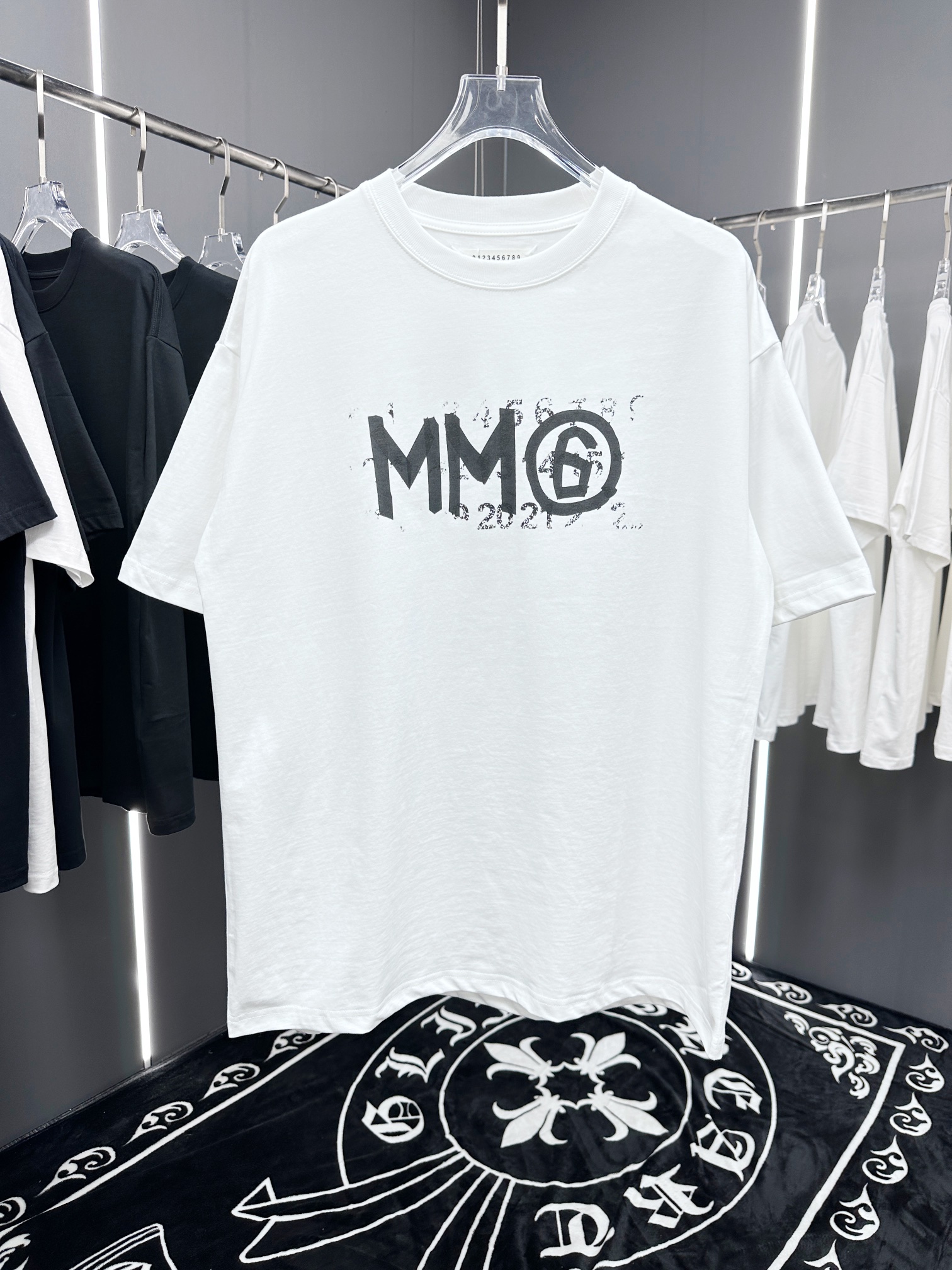メゾンマルジェラn級品コピー半袖Tシャツコットンホワイト柔らかい花柄春夏刺繍_1
