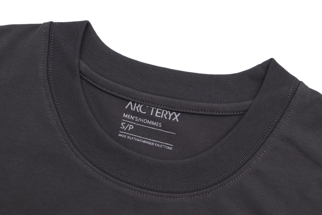 アークテリクス定番人気物スーパーコピー半袖Tシャツコットンブラック柔らかい高級花柄_3