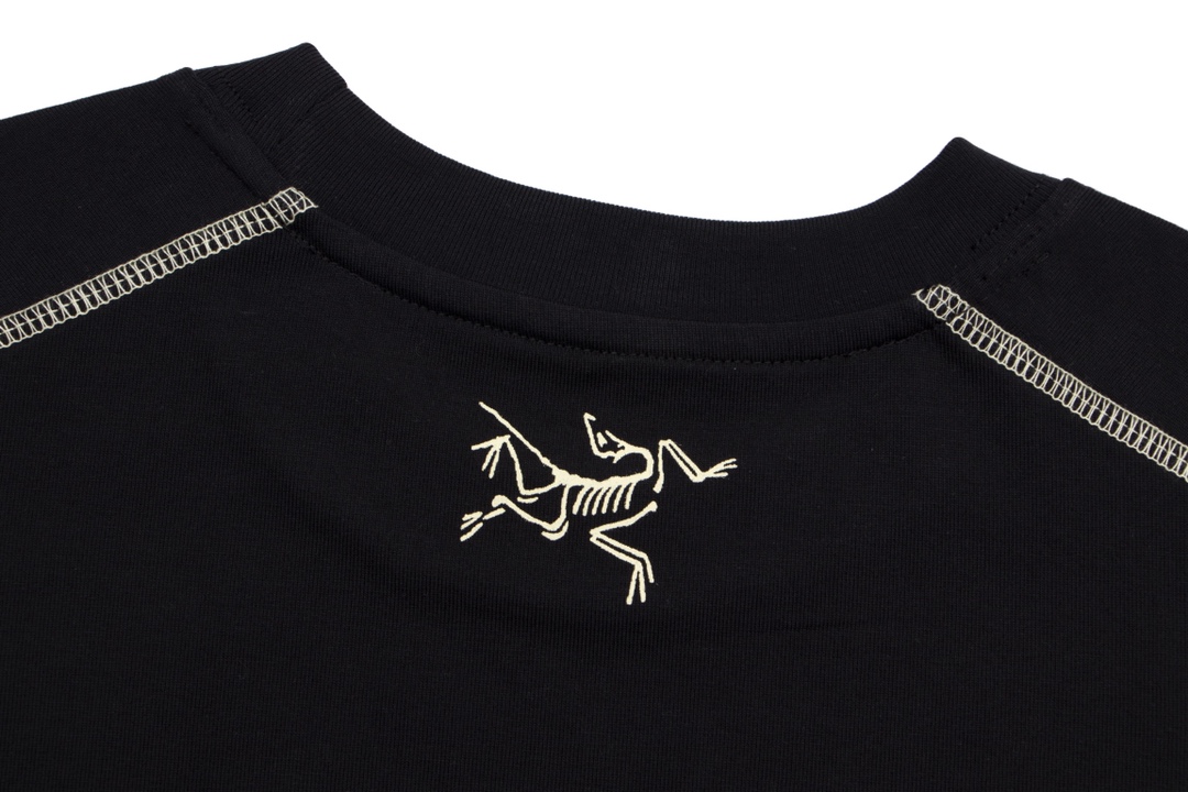 アークテリクススーパーコピー半袖Tシャツコットンブラック柔らかい高級花柄_4