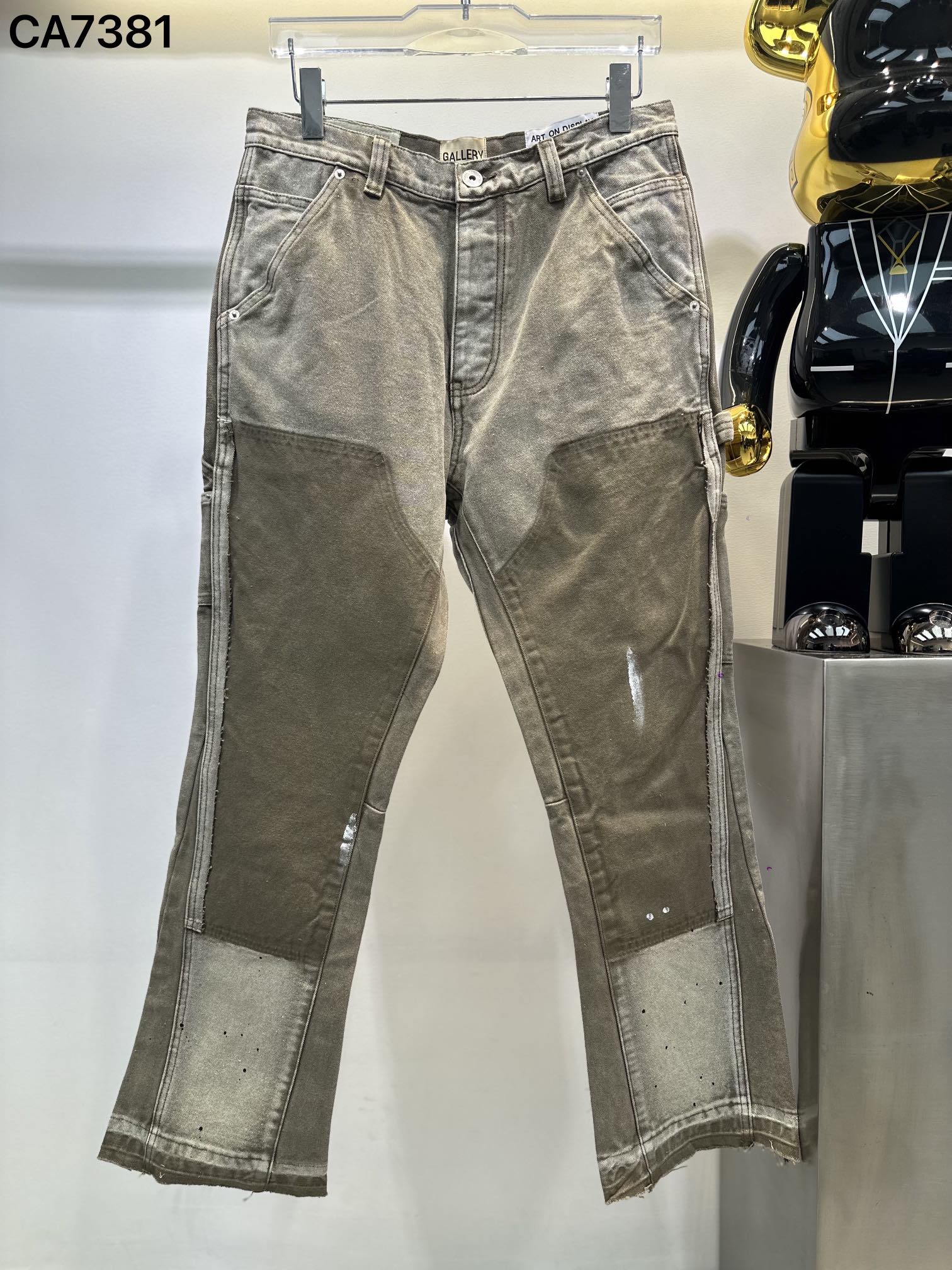 人気品!!ギャラリーデプト スウェット偽物 ラッパズボン パッチ付き デニム ジンーズ 柔らかい グレイ_1