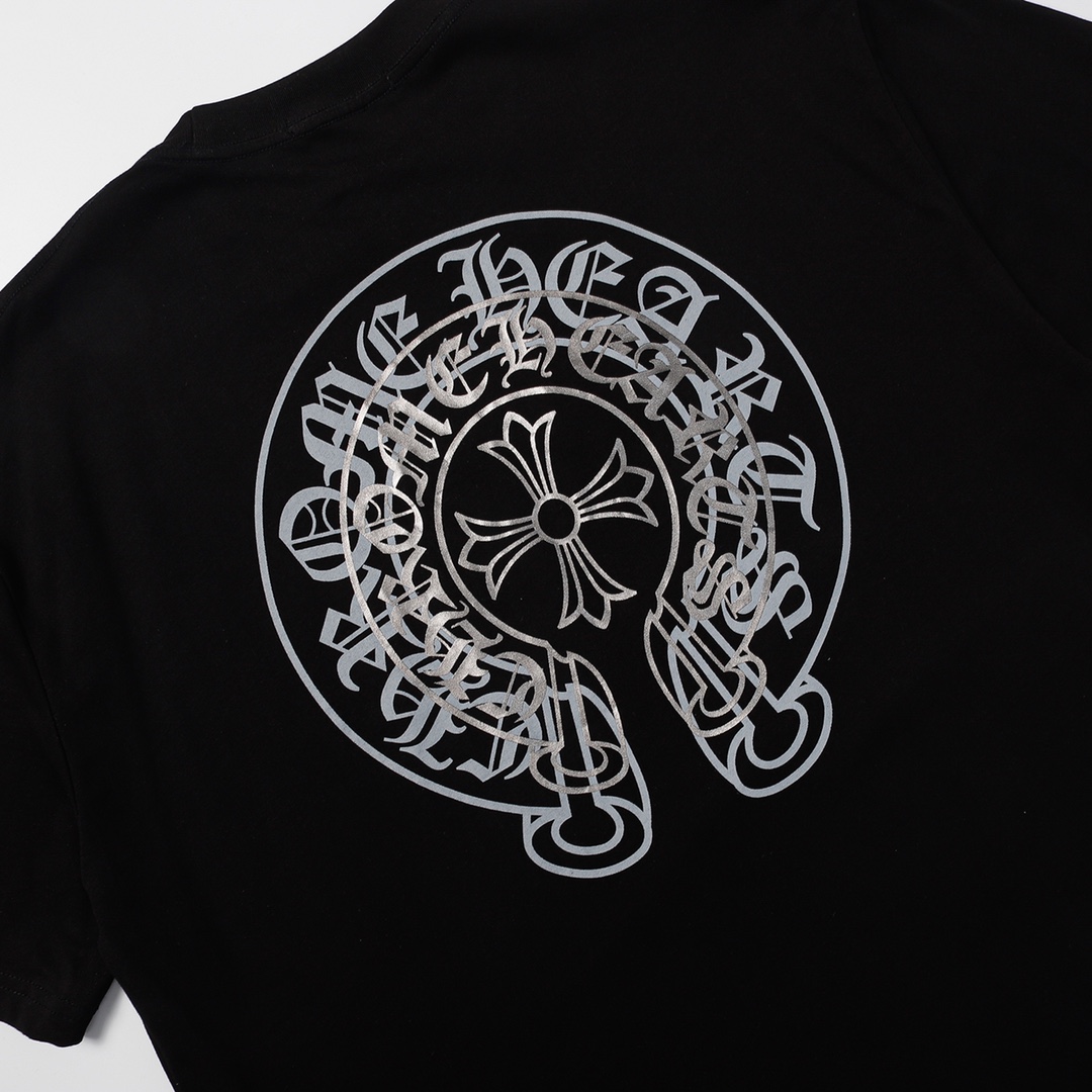 人気定番豊富なクロムハーツtシャツサイズ感コピー 柔らかい 人気トップス ブラック_4