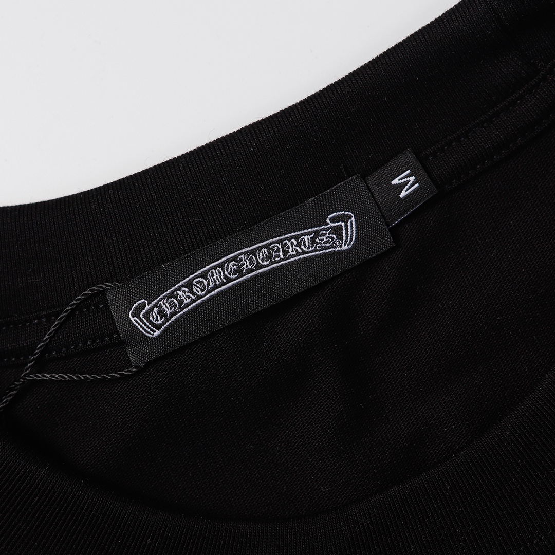 人気定番豊富なクロムハーツtシャツサイズ感コピー 柔らかい 人気トップス ブラック_5