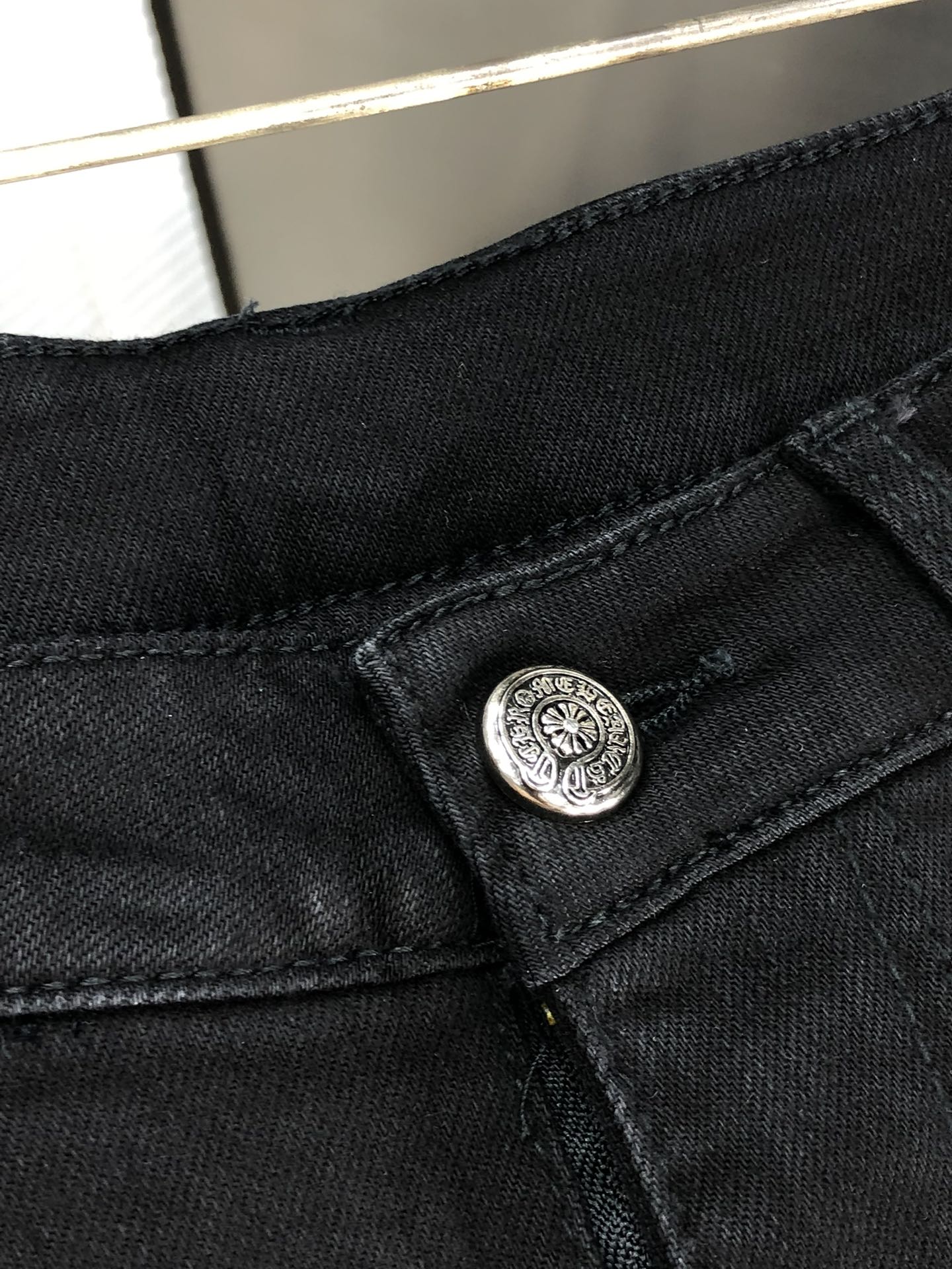 シンプル印象になってクロムハーツの服ｎ級品 デニムズボン ファッション 日常 ジンーズ ブラック_5