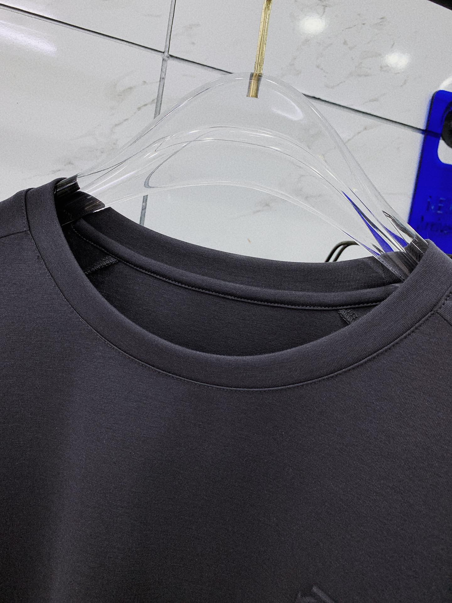 デサントtシャツ激安通販 HOT 純綿 快適 ファッショントップス 長袖 秋冬新品 2色可選_4