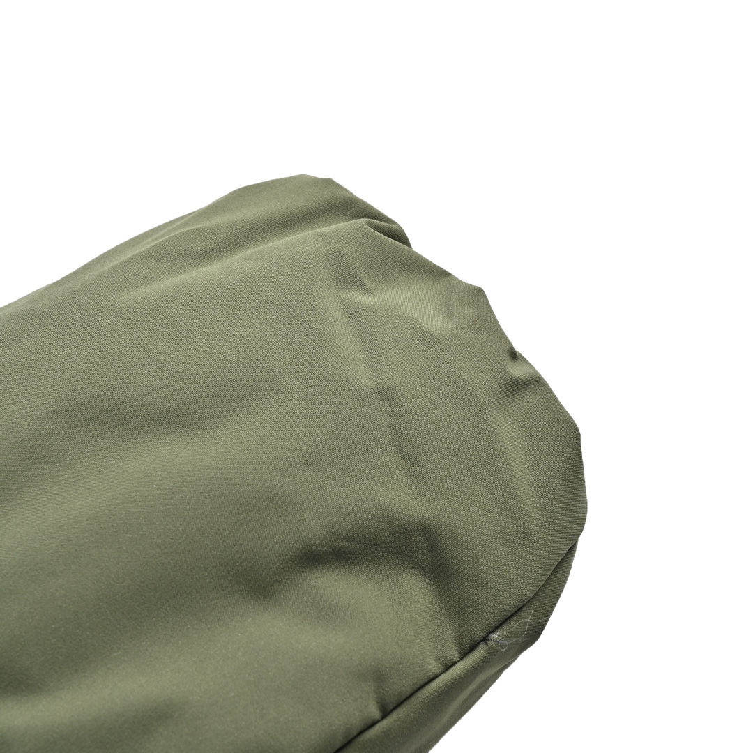 人気新作!!デサントダウン サイズ感ｎ級品 ファッション 暖かい 冬服 フワフワ 厚いジャケット グリーン_9