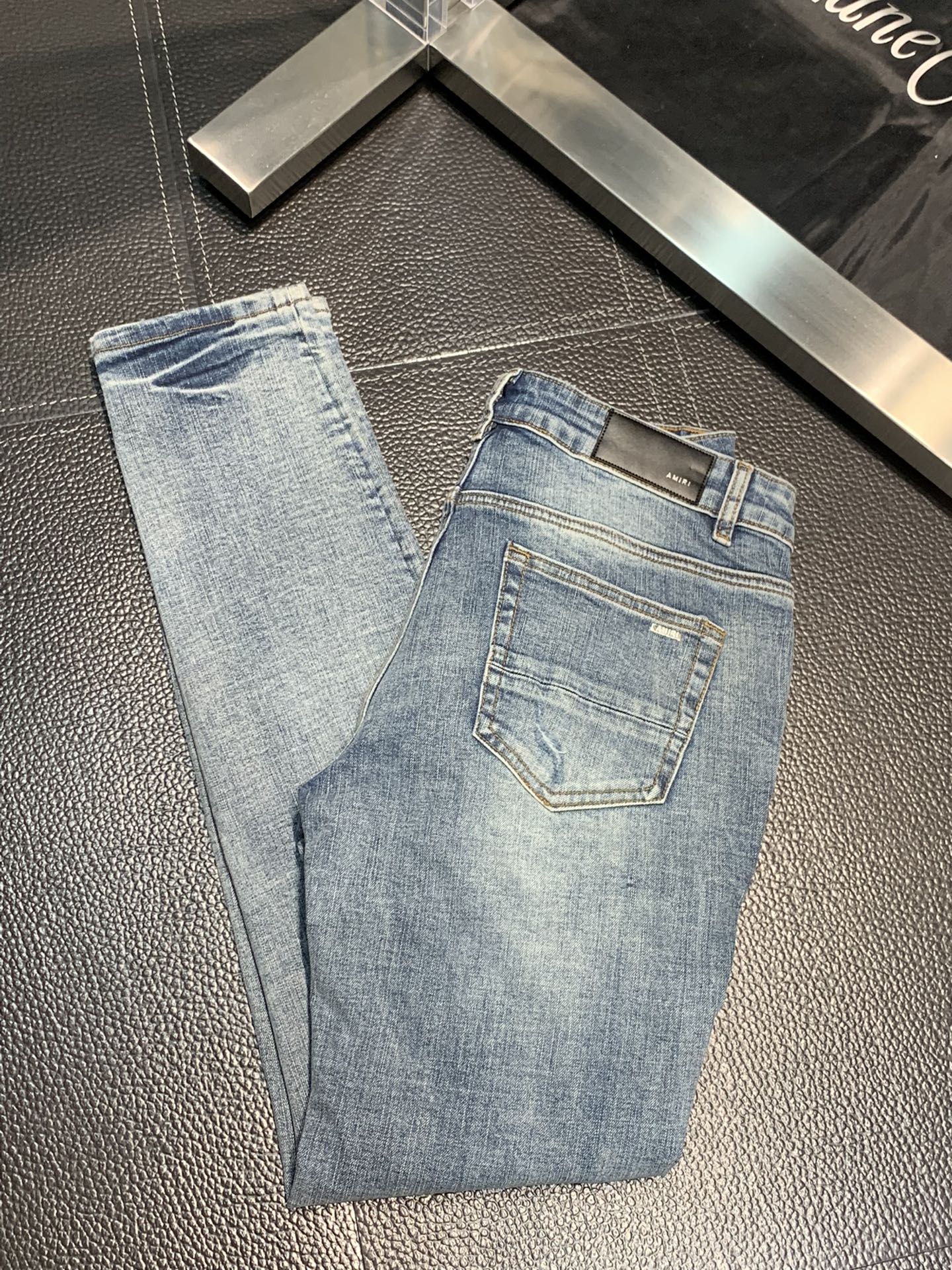 ジーンズ エマールｎ級品 カジュアルズボン 日常 人気もの 美脚 デニム 修身 ダメージ ブルー_9