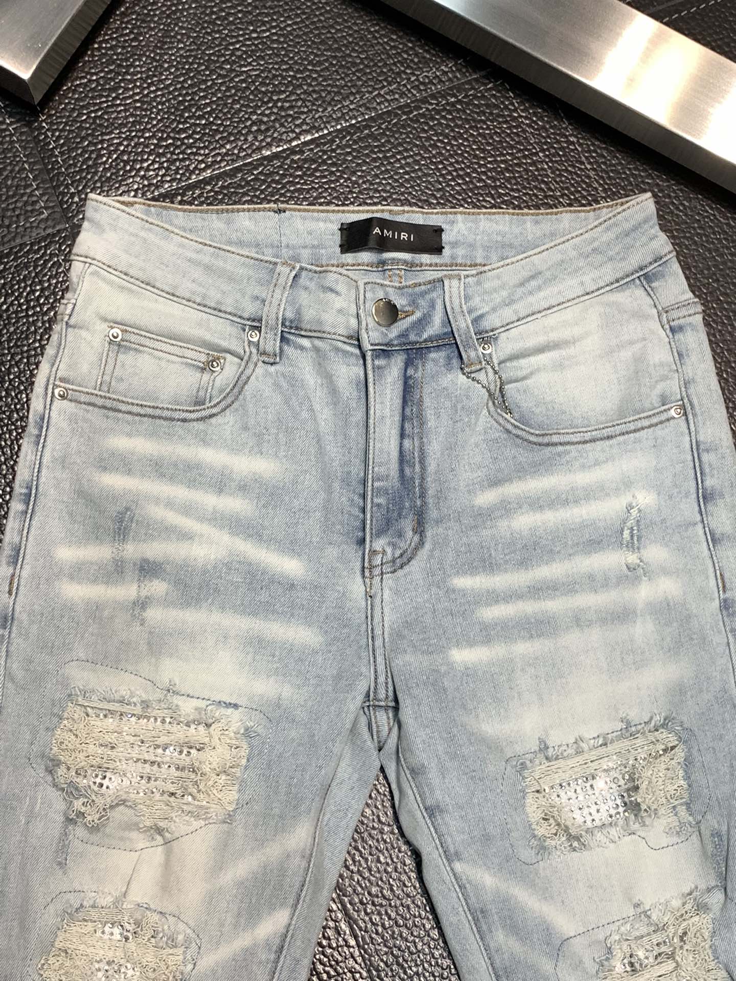 存在感のあるジーンズ505スーパーコピー カジュアルズボン ファッション 春秋服 デニム 修身 ダメージ ブルー_3