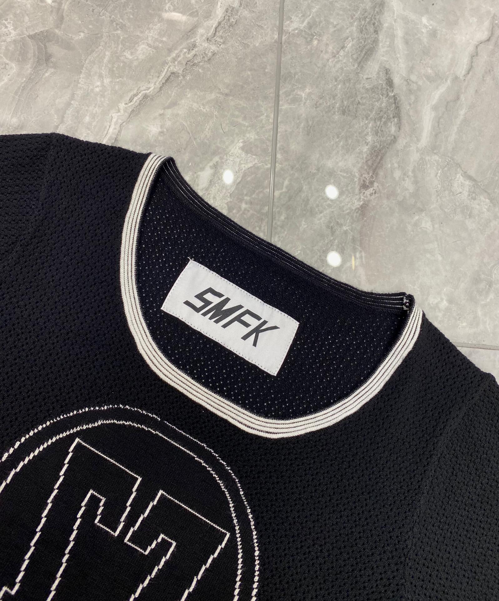 大活躍!! SMFK無地tシャツコピー 純綿 シンプル 短袖トップス セクシー 半身 ブラック_5