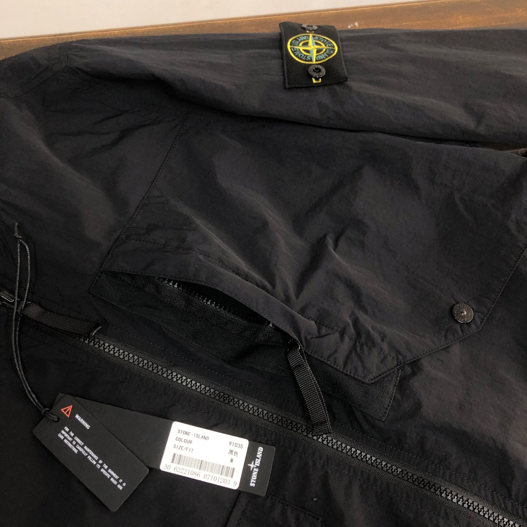 【激安】高級品通販ストーン アイランド アイス ジャケット偽物 トップス 防風 暖かい かっこいい！ブラック_3