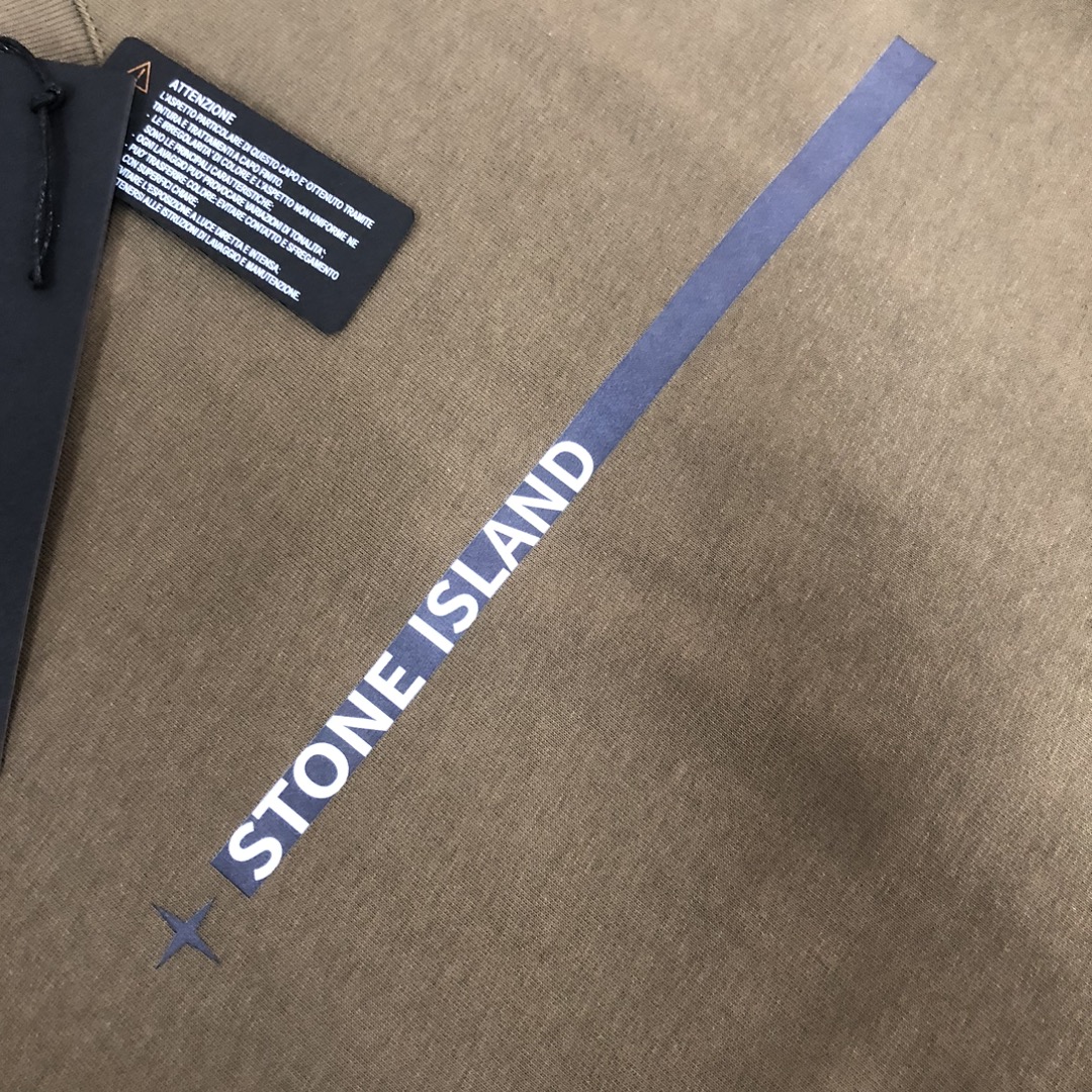 メンズ ストーン アイランド t シャツ偽物 トップス 純綿Tシャツ 短袖 シンプル 日常 人気品 3色可選 ブラウン_5