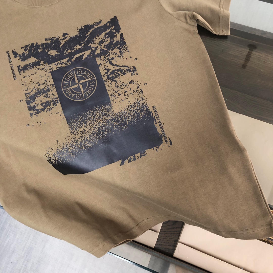 触り心地のいいストーン アイランド シャツスーパーコピー 日常トップス 純綿Tシャツ柔らかい 人気品 4色可選 ブラック_4