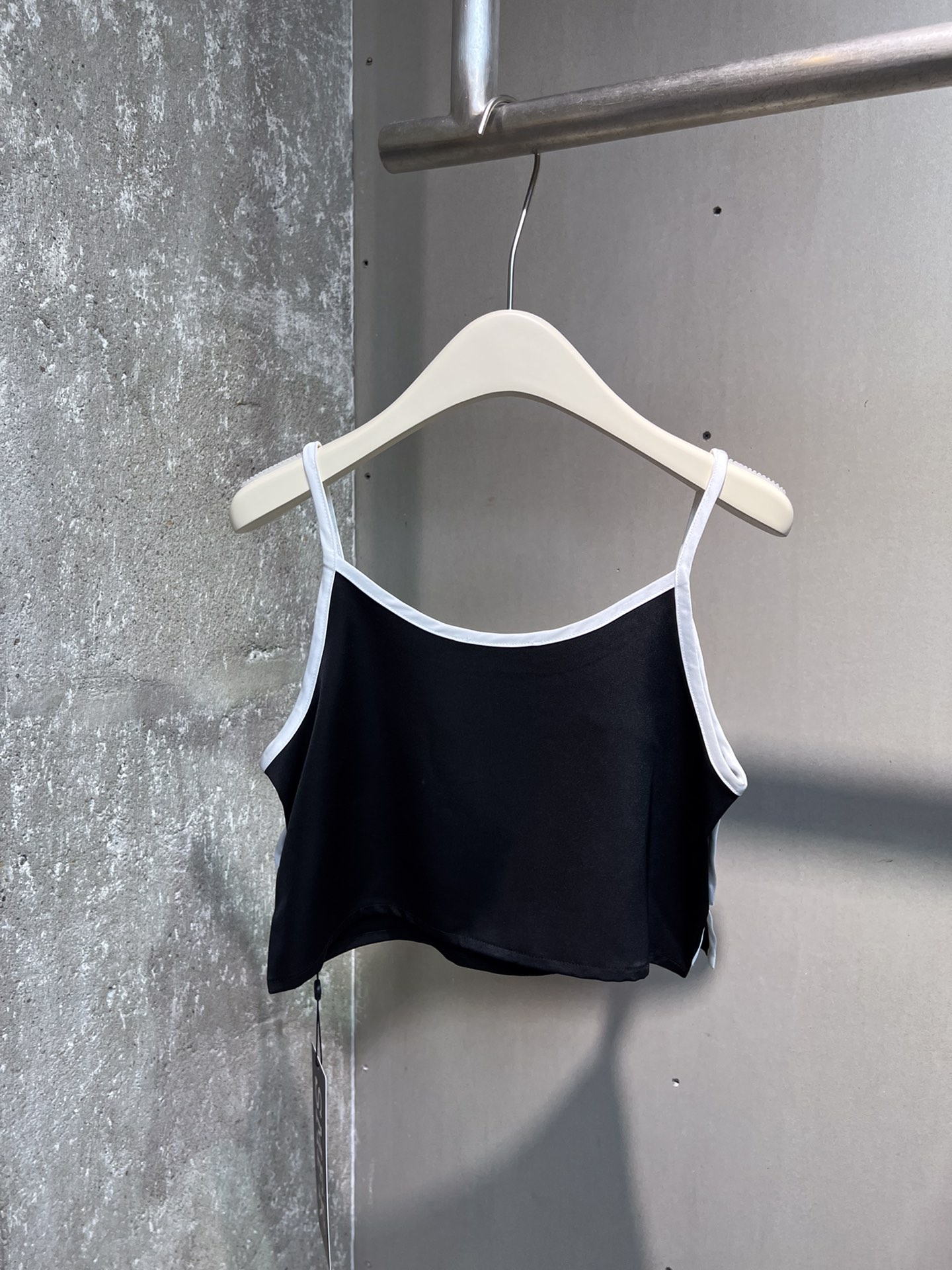 smfk 中国ｎ級品 激安品 運動セット ショットパンツ ジレートップス シンプル 夏服 ブラック_8