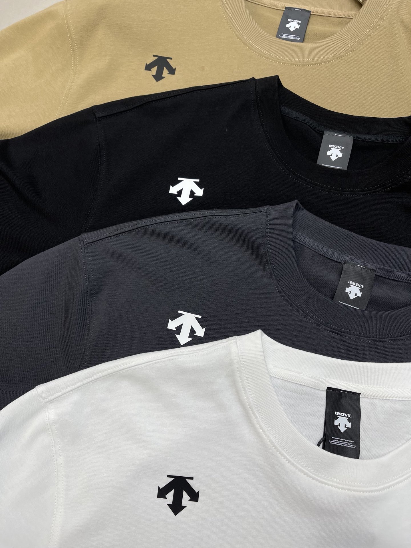 デサントロングtシャツ激安通販 激安品 純綿 長袖トップス ゆったり ファッション 高級品 ブラック_8