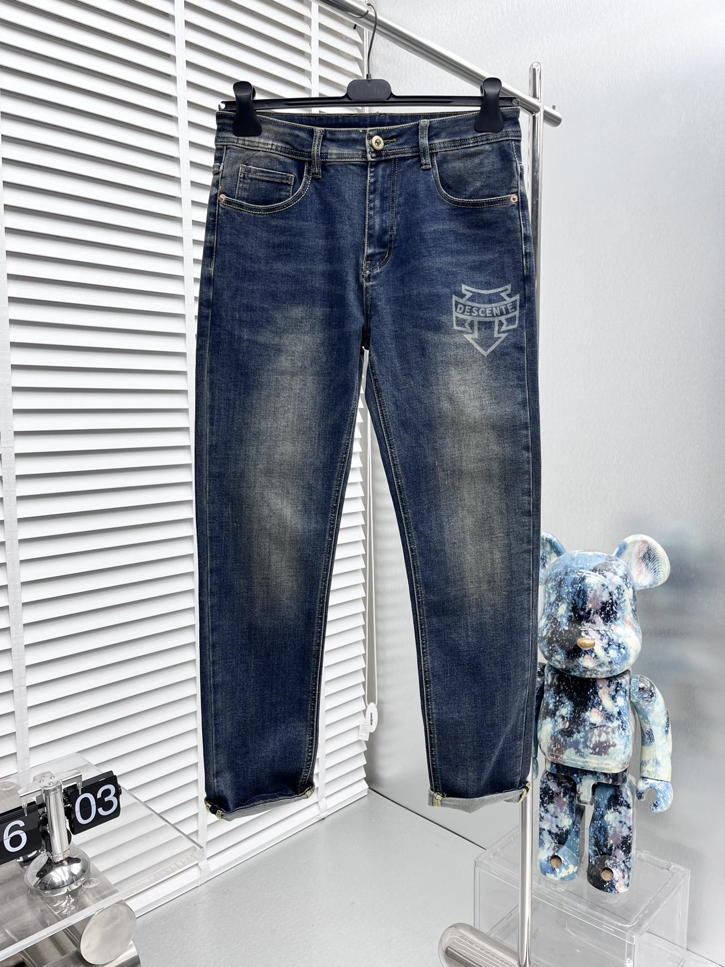 デサント ゴルフ ズボン激安通販 人気ジンーズ ゆったり 美脚 春夏新品 ファッション 快適 ブルー_1