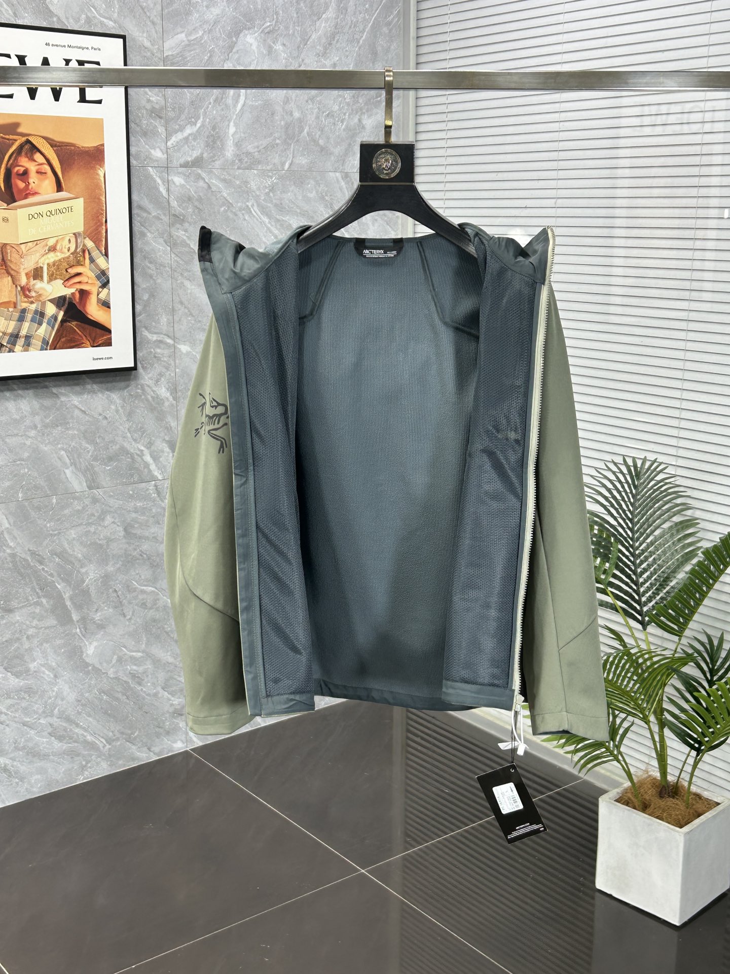 デサントユニフォームコピー ファッション 快適 防水 防風 暖かい ゆったり ジャケット 人気 グリーン_8