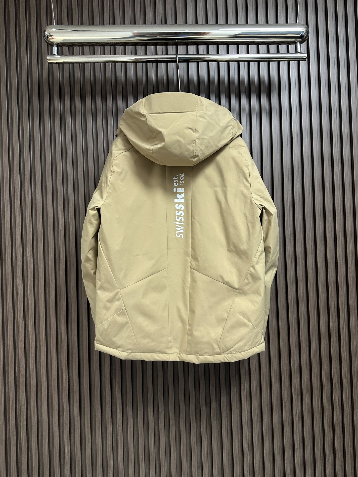 肌寒い季節に欠かせないデサントダウン サイズ感ｎ級品 冬服 ファッション 暖かい ゆったり ダウンジャケット 防水 イエロー_2