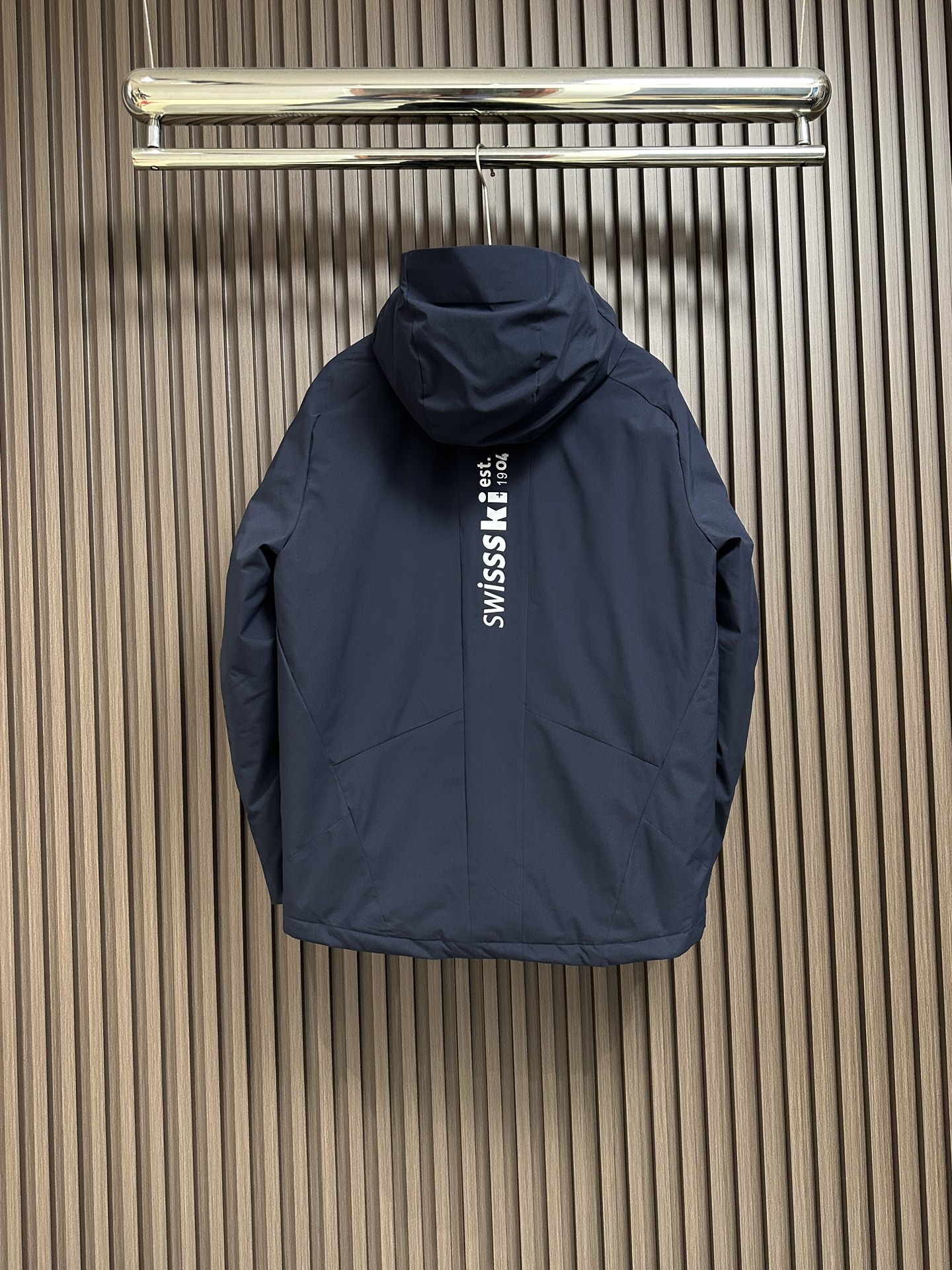肌寒い季節に欠かせないデサント ダウン スーツ激安通販 冬服 ファッション 暖かい ゆったり ダウンジャケット 防水 ブルー_2