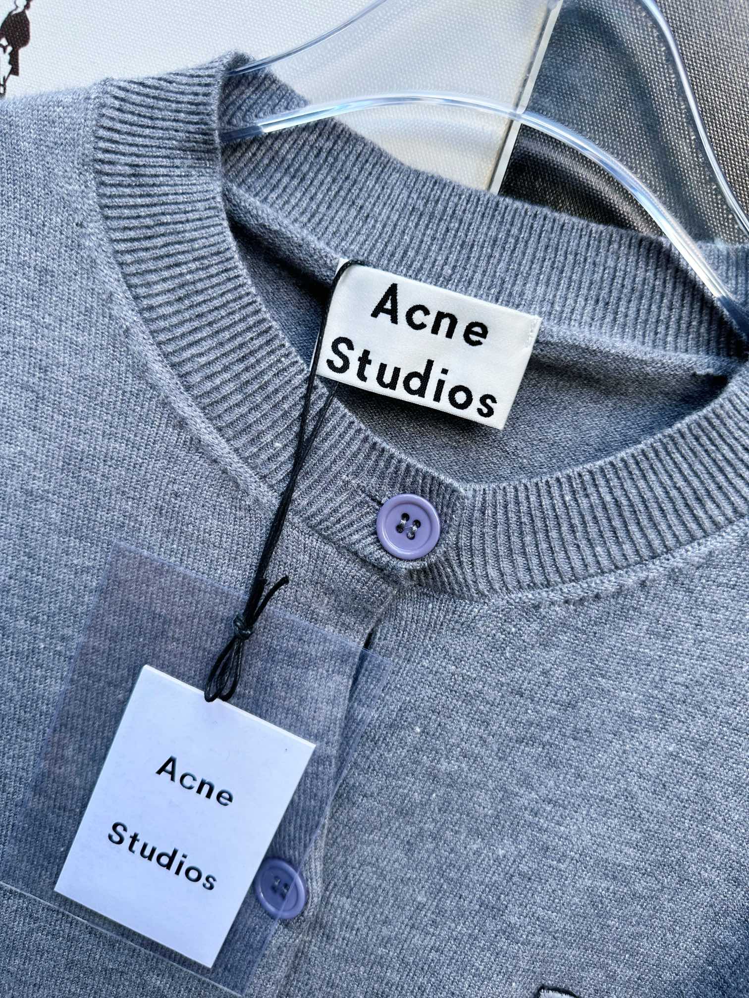 アクネストゥディオズ セットアップスーパーコピー 人気品 トップス ウール 長袖 暖かい カーディガン セーター ブルー_6