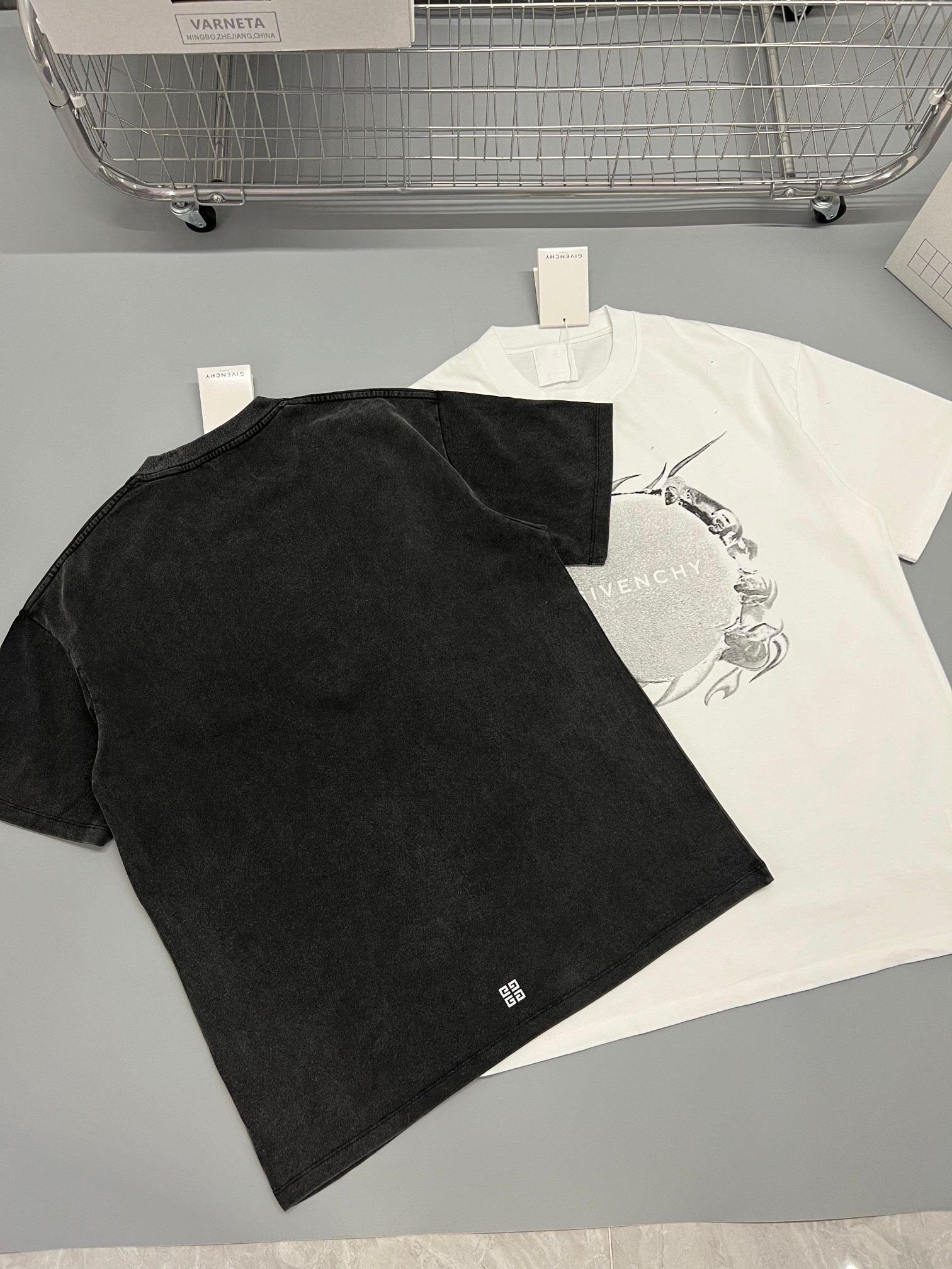 春冬新登場のジバンシー tシャツ ヒスーパーコピー  コットン素材  柔らかな手触り_5