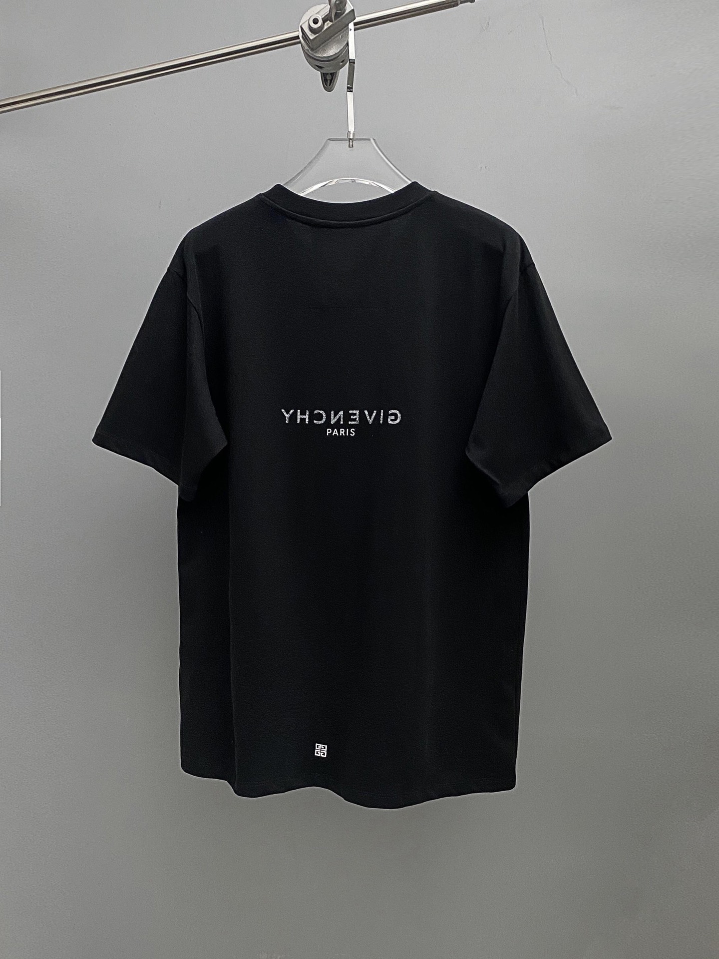 品質保証定番メンズジバンシーtシャツ偽物_1