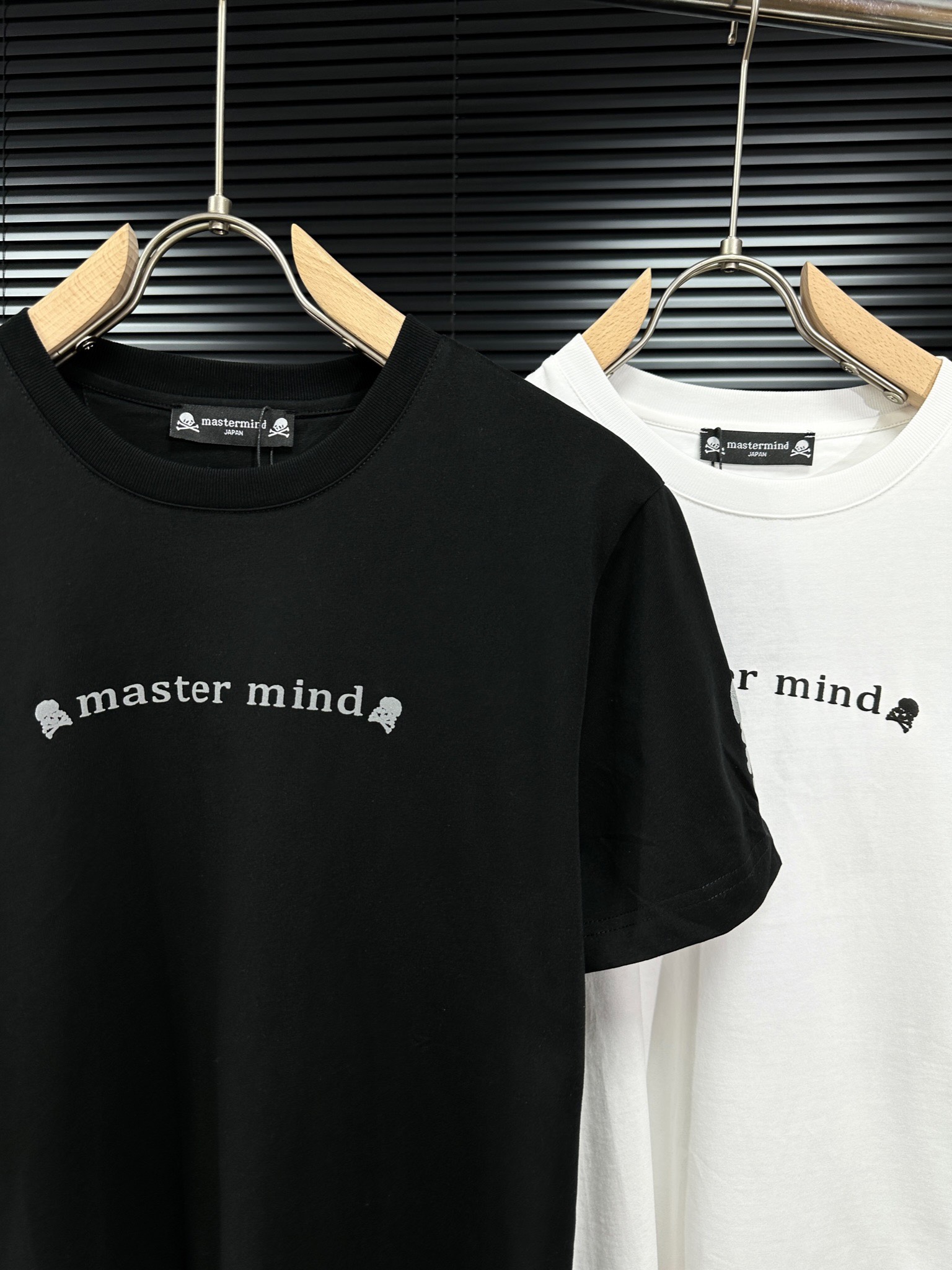 最安値！大人気 マスターマインド スタジャン偽物 純綿 Tシャツ トップス 短袖 ロゴプリント ゆたっり メンズ 2色可選 ブラック_4