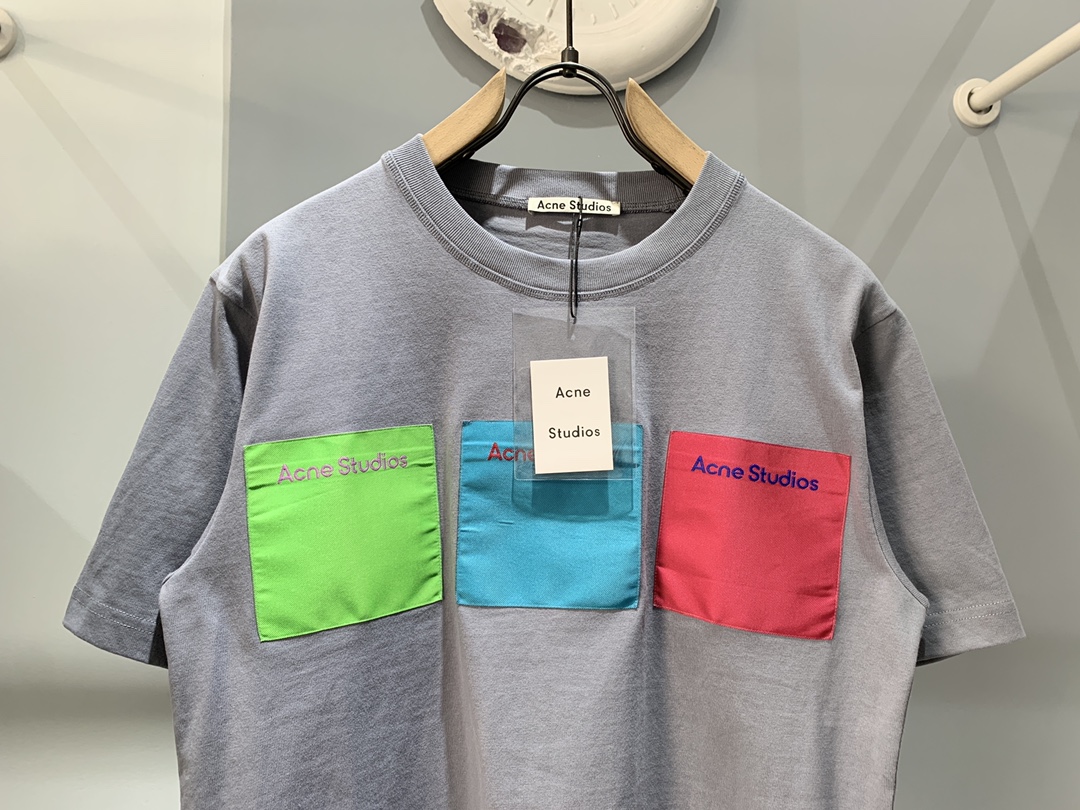 アクネストゥディオズ tシャツ レディーススーパーコピー トップス 純綿 柔らかい 丸首 人気品 3色可選 グレイ_4