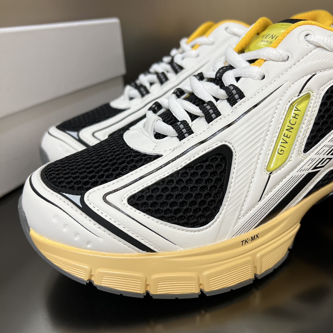2023人気定番安いジバンシィ 靴コピー　  Runnerシリーズのメンズスポーツシューズ_5