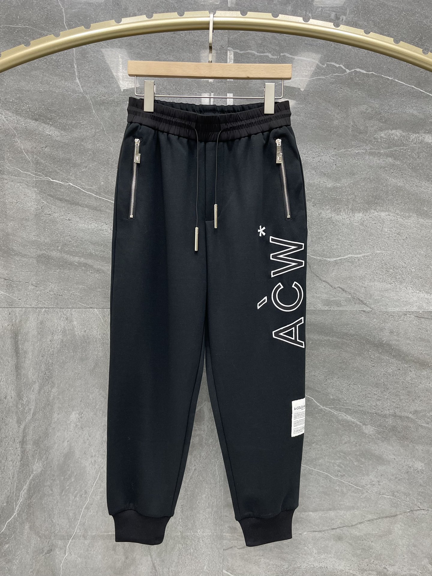 ACOLDWALLお得100%新品 アコールドウォール 店舗コピー 純綿 カジュアルパンツ 人気ズボン 男女兼用 刺繍ロゴ ブラック_1