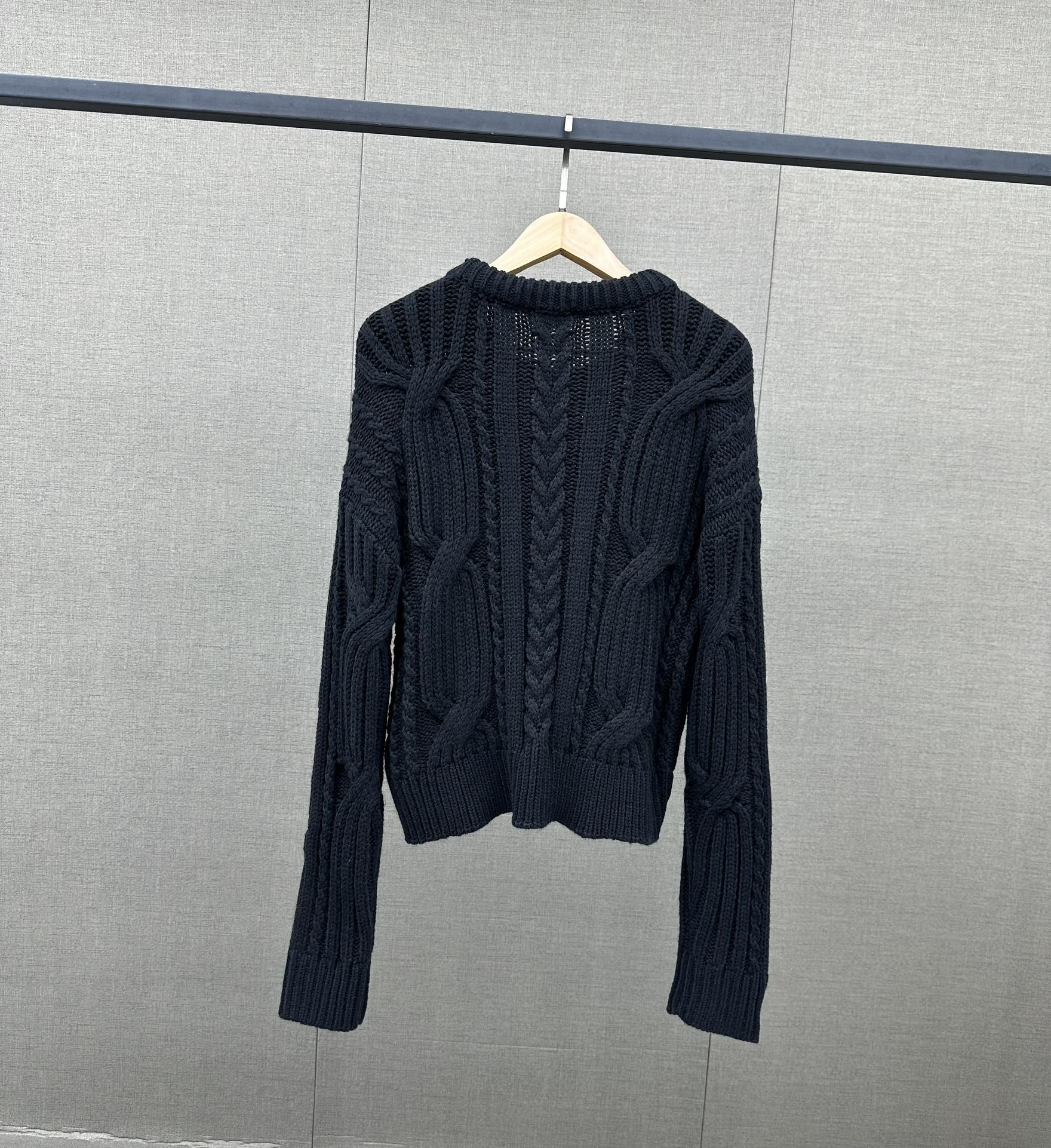 大人気個性がある雰囲気セリーヌセーターレディースn級品 ラウンドネックセーター_2