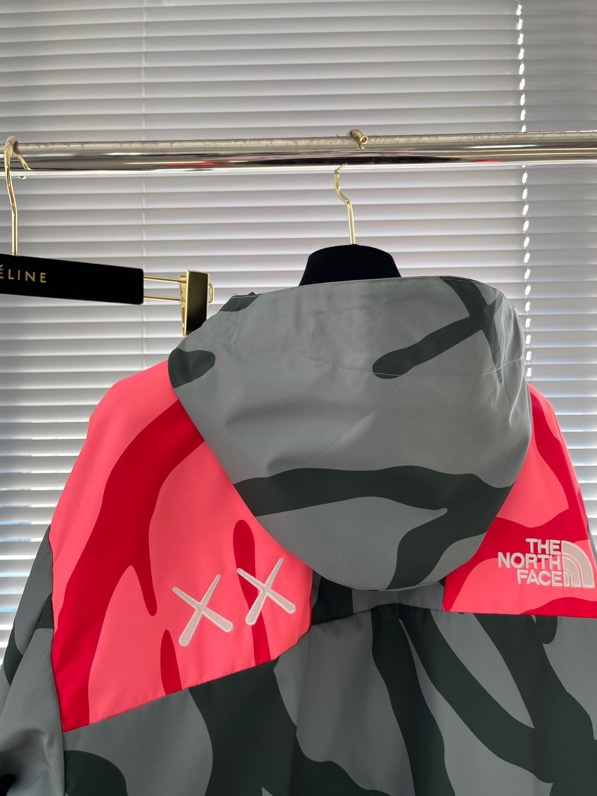 TNF綺麗！ザノースフェイスアウターｎ級品 アウター トップス ストームジャケット 防水 防風 フード付き 運動 迷彩柄 2色可選_6