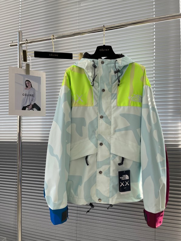 TNF綺麗！ザノースフェイスアウターｎ級品 アウター トップス ストームジャケット 防水 防風 フード付き 運動 迷彩柄 2色可選_9