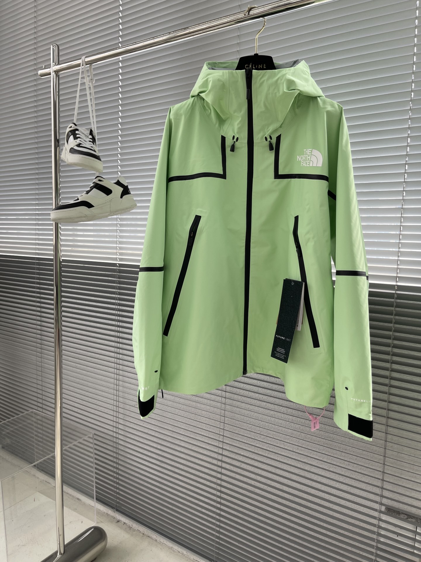 TNFザノースフェイス インナーダウンスーパーコピー 防水 防風 アウター トップス ストームジャケット  フード付き アウトドア運動 ファッション グリーン_1