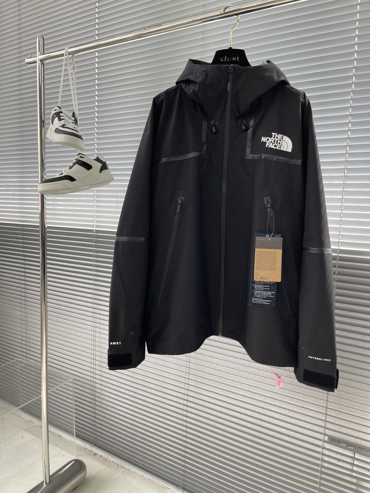 TNFザノースフェイス上着コピー 防水 防風 アウター トップス ストームジャケット  フード付き アウトドア運動 ファッション ブラック_1