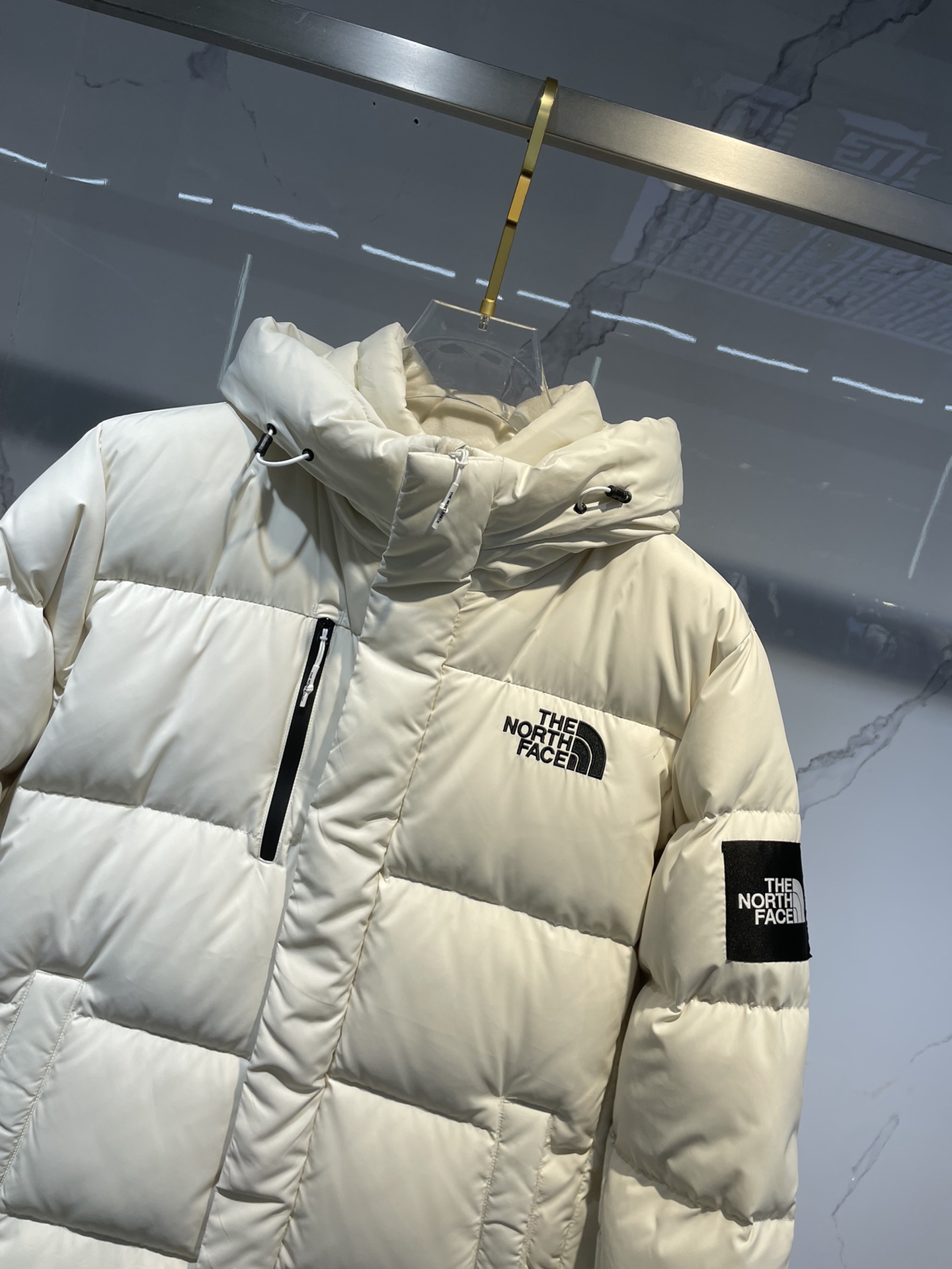 TNF最安値人気 ザノースフェイス 値段スーパーコピー アウター トップス 暖かい 防寒 ロングダウンジャケット 魅力的 ホワイト_3