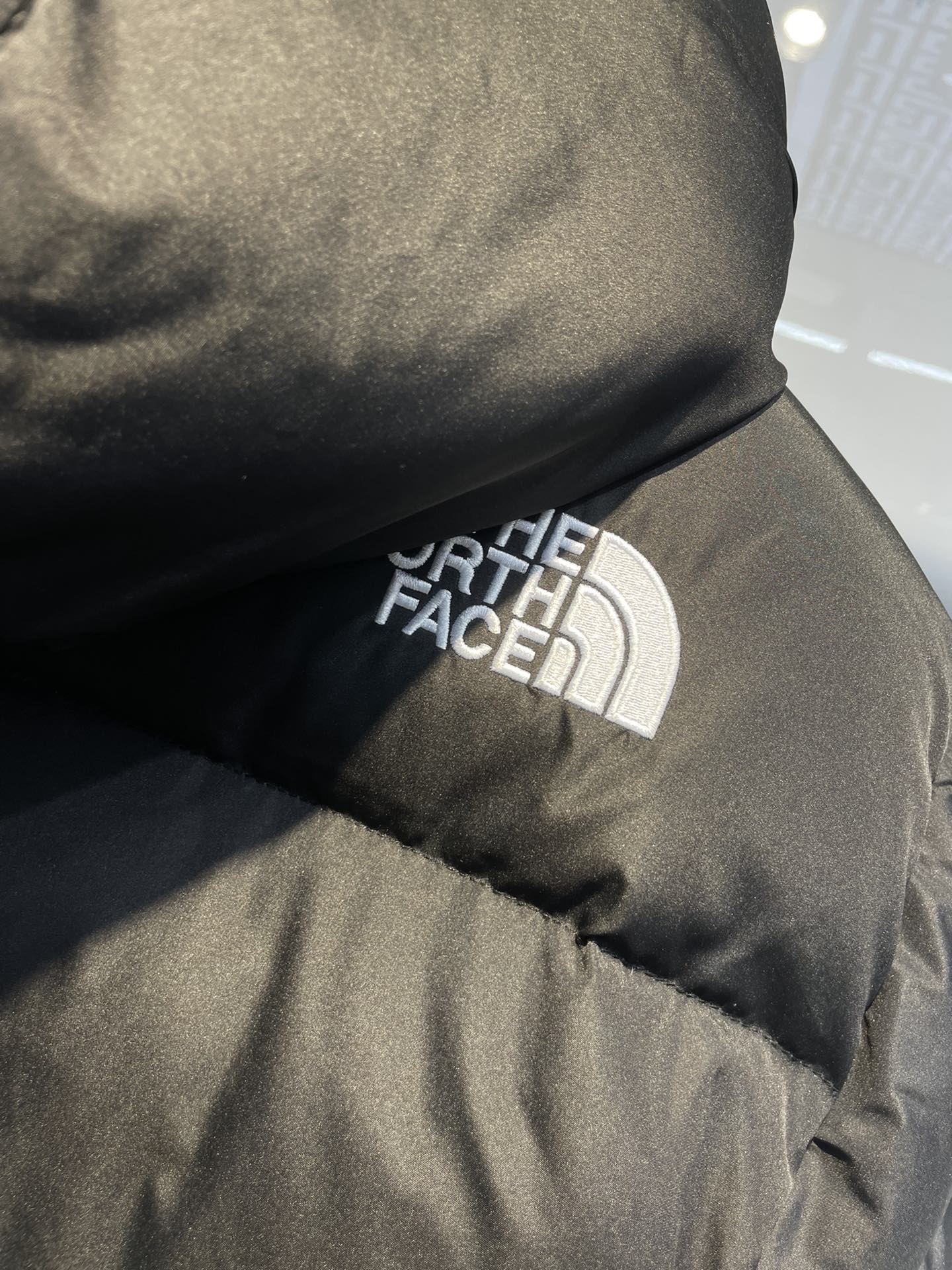 TNF最安値人気 ザノースフェイス ダウン 値段コピー アウター トップス 暖かい 防寒 ロングダウンジャケット 魅力的 ブラック_6