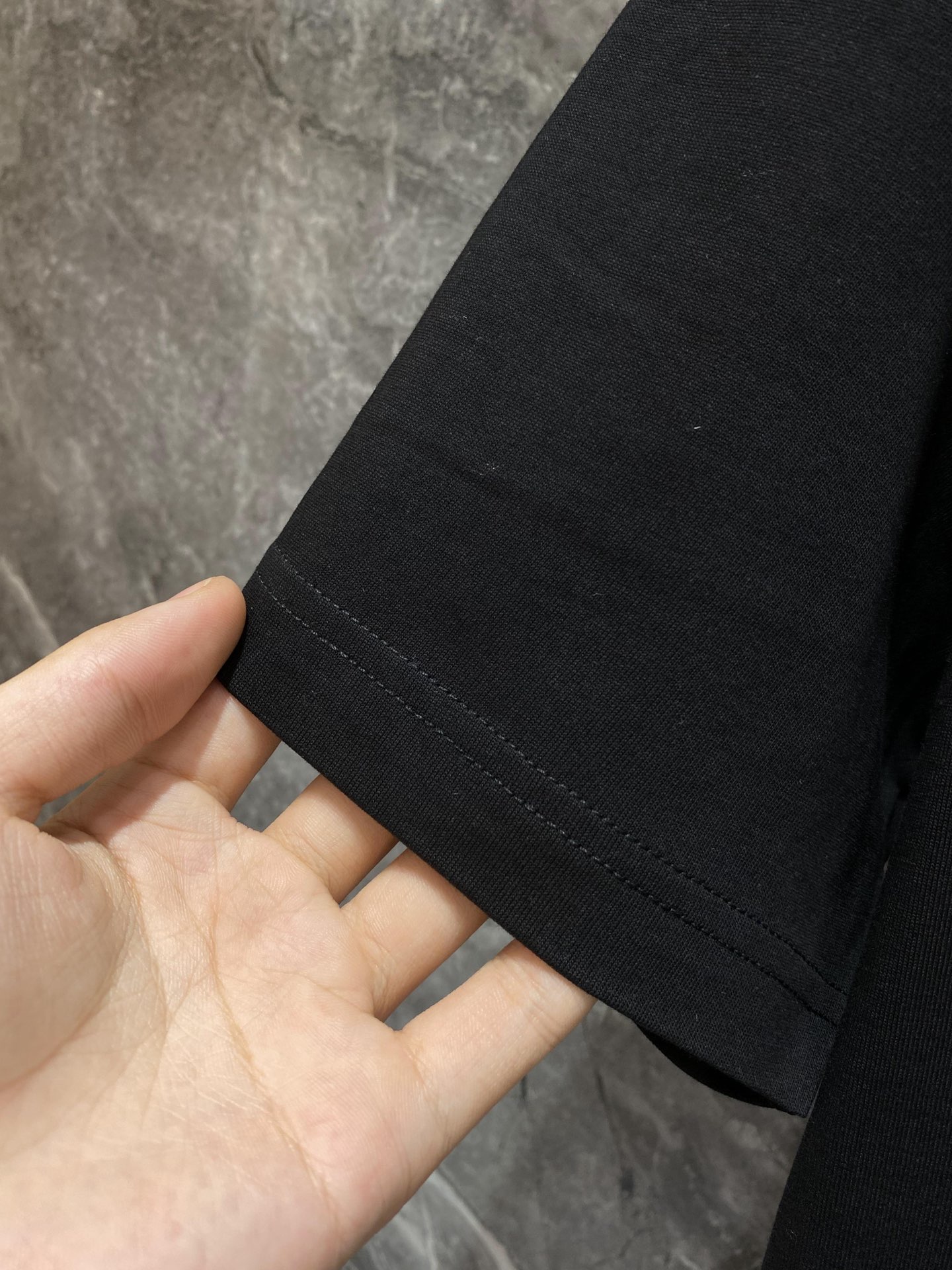 ジバンシィtシャツスーパーコピー 人気新作 トップス  純綿 柔らかい 短袖 ハットプリント 刺繍 2色可選 ブラック_4