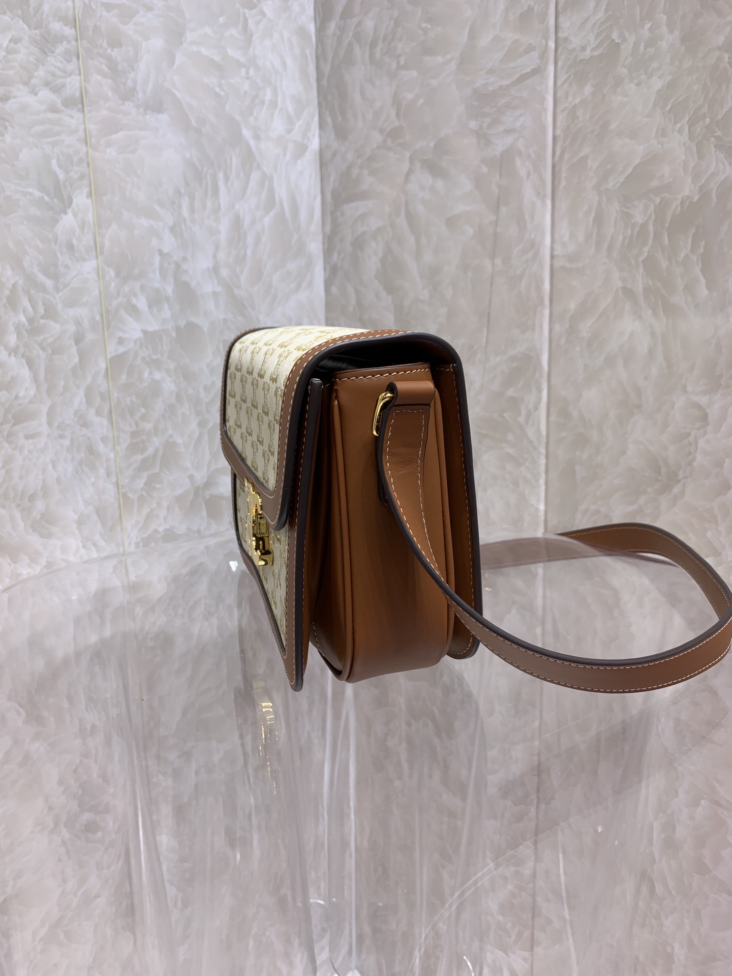 大特価！新商品!セリーヌコーデバッグ n級品_2