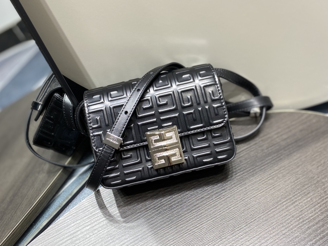 ジバンシィポーチ激安通販 ハンドバッグ 斜め掛けバッグ レザー ミニバッグ ファッション 調整可 Ｓサイズ ブラック_4