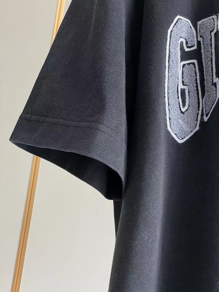 ジバンシィ セットアップスーパーコピー トップス 純綿 半袖 ロゴプリント 柔らかい シンプル Tシャツ ブラック_7
