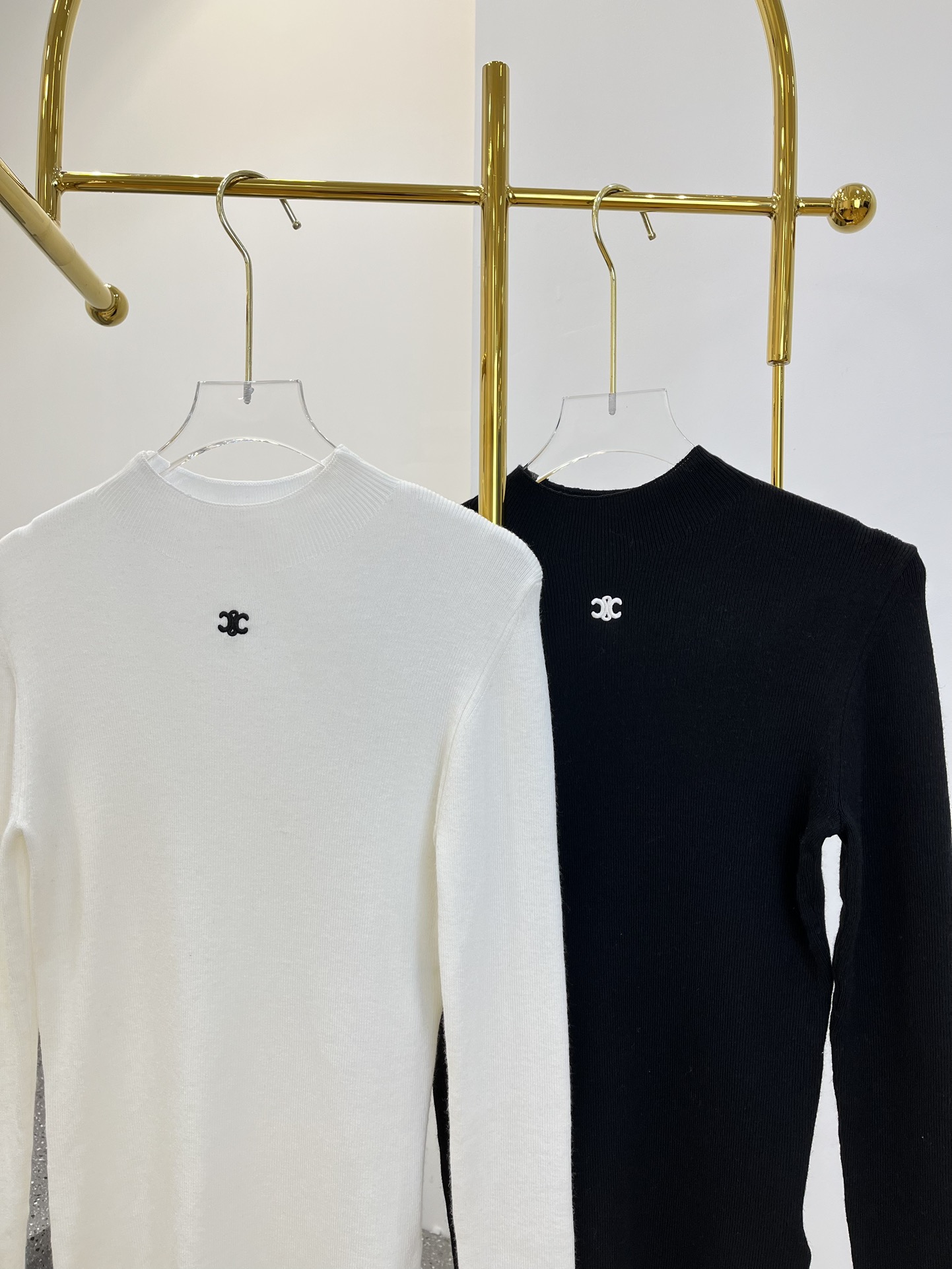 新商品! celine 長袖 シャツｎ級品 柔らかい Tシャツ トップス ファッション 人気 シンプル 2色可選_3