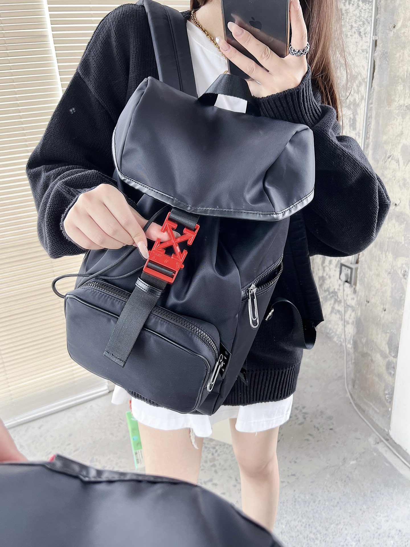 秋冬 超人気 新作オフホワイト ウォレットセーターn級品　赤い文字　刺繍　カーディガン_2