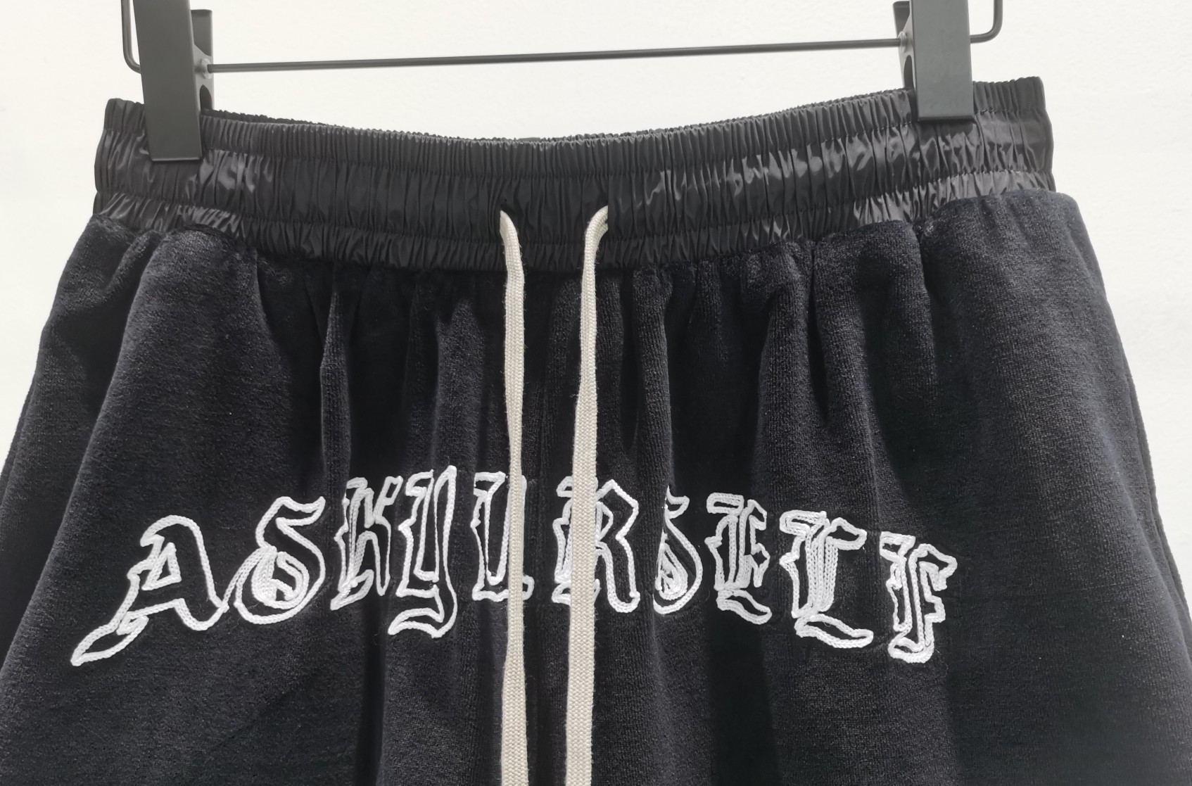 ASKYURSELF ヴェルサーチパンツスーパーコピー 人気 ファッション 刺繍ロゴ シンプル 夏ズボン ショットパンツ ブラック_8