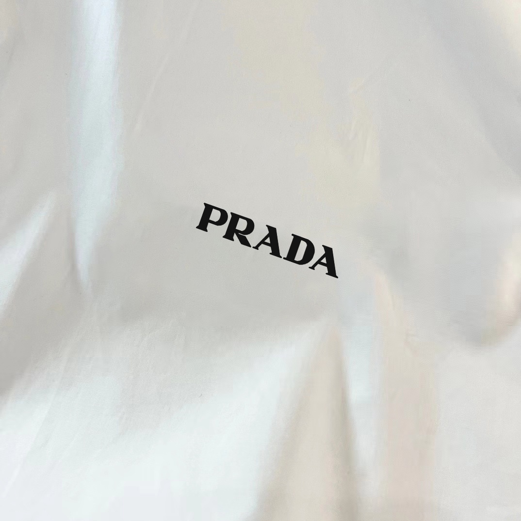 VERSACE シンプル印象になって ヴェルサーチェ 服偽物 長袖シャツ ビジネス トップス 純綿 ゆったり 高級品 2色可選_7
