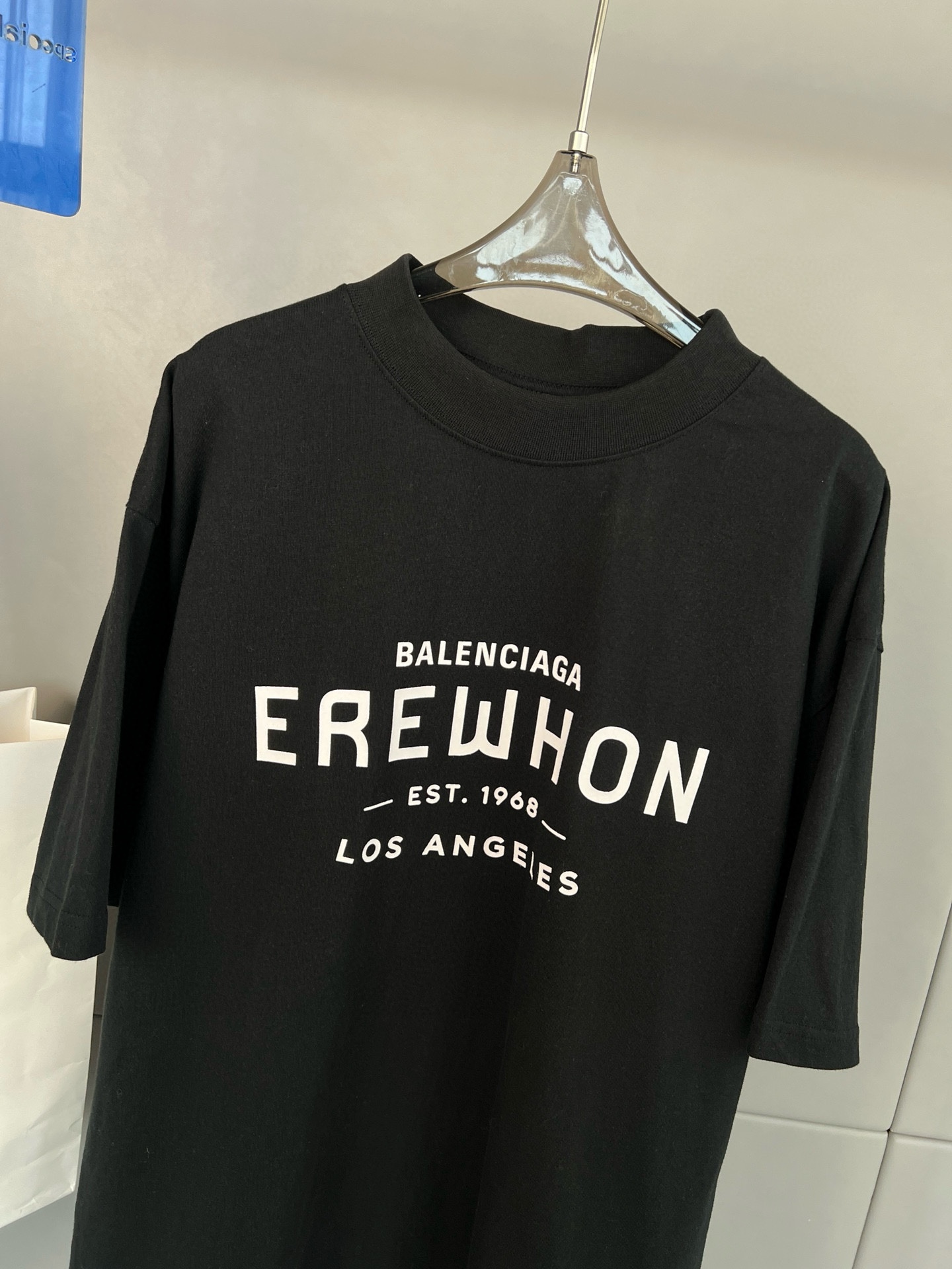低価直輸入 専門店バレンシアガ tシャツコピー　早春の新作　文字のプリント_4