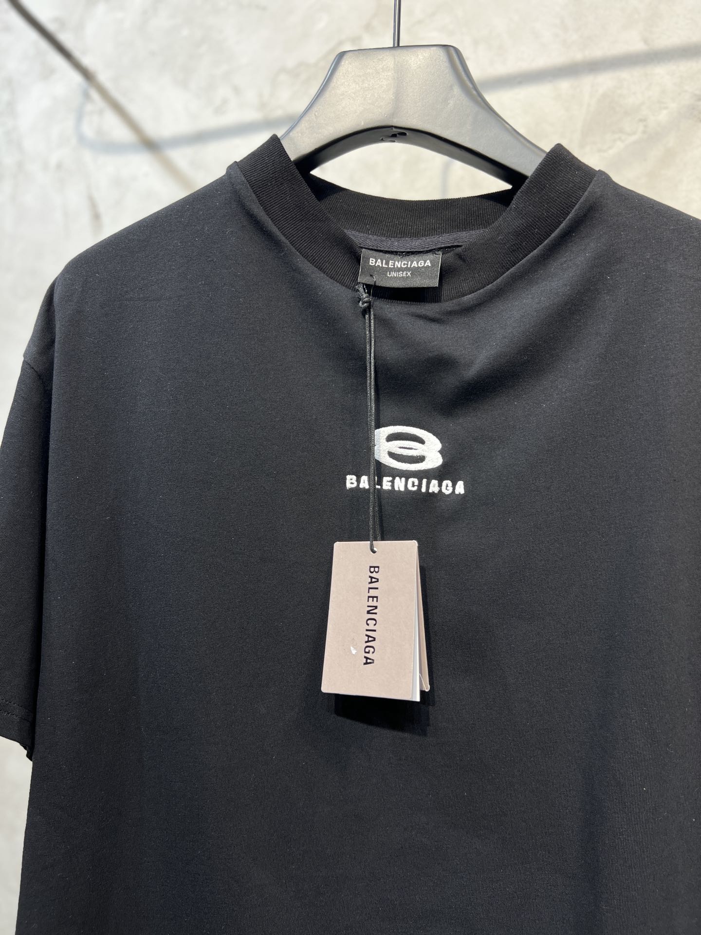 激安大特価 最新作の サイズ感 バレンシアガtシャツスーパーコピー_6